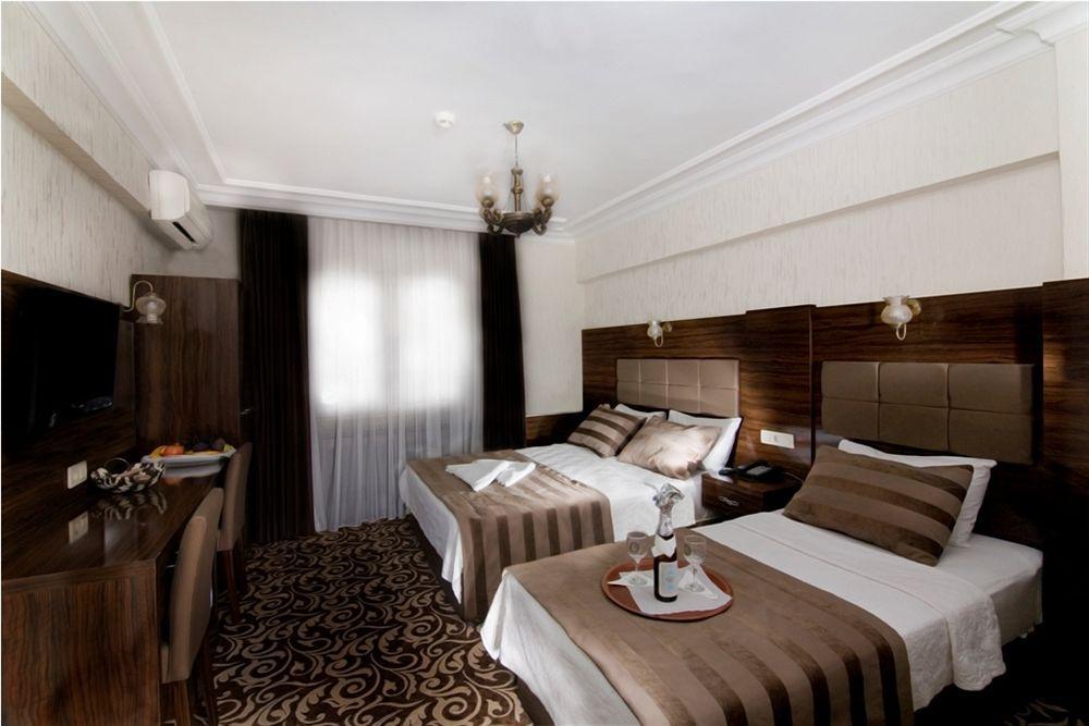 Pelikan Hotel Istanbul Ngoại thất bức ảnh