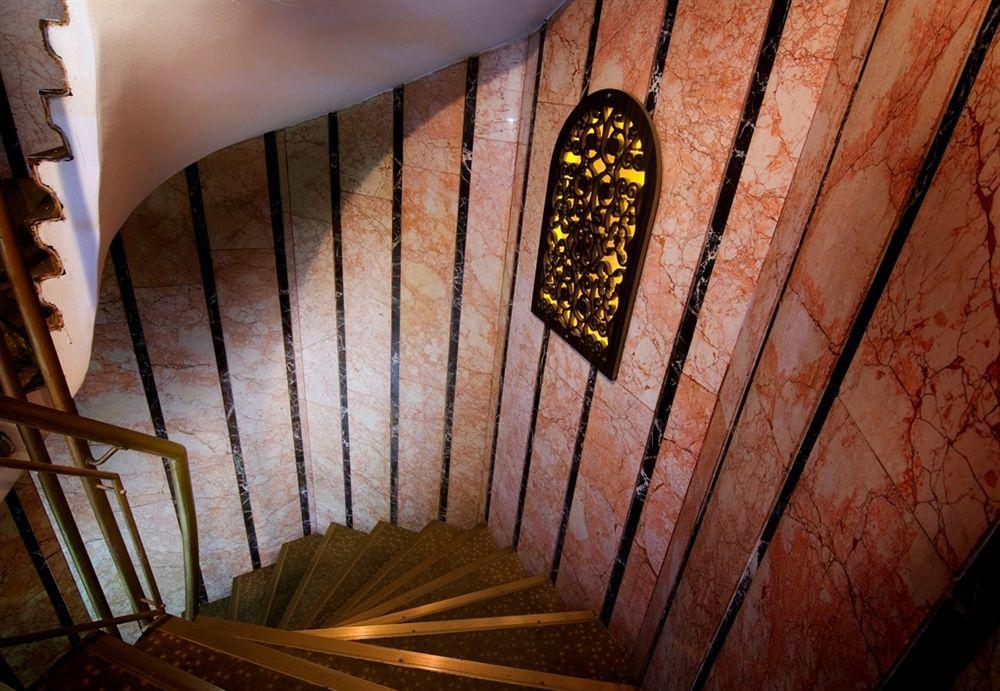 Pelikan Hotel Istanbul Ngoại thất bức ảnh